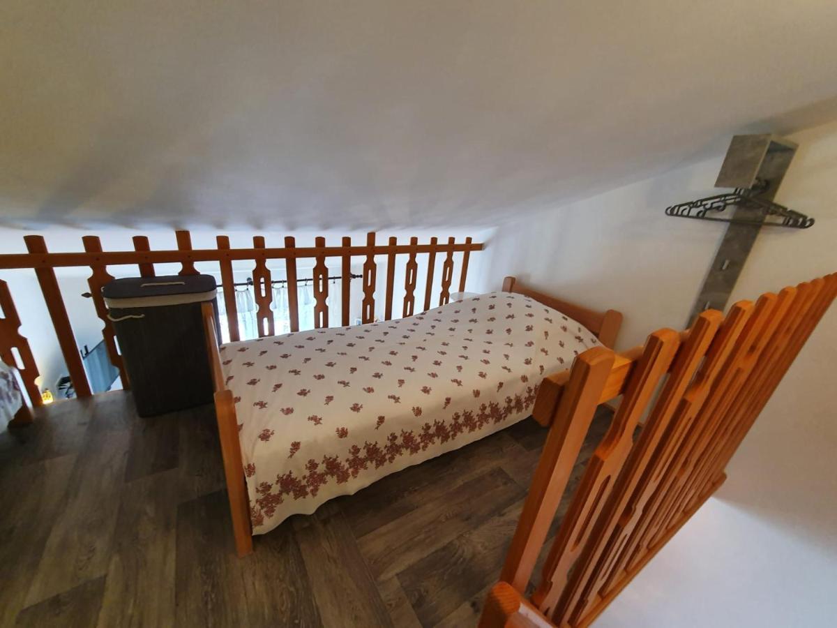 Apartment With Terace And Sea View Marica Krk Town Εξωτερικό φωτογραφία